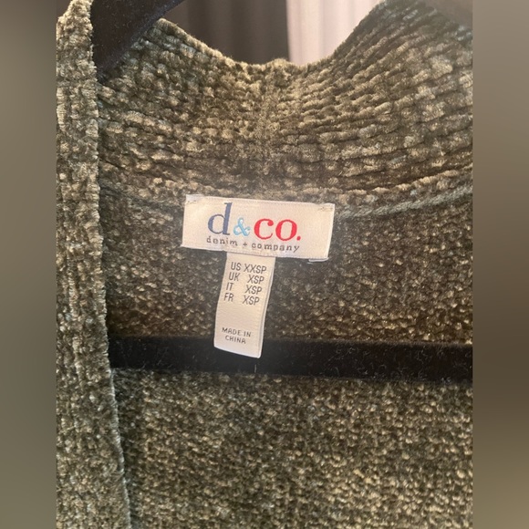 NWOT Denim & Co green soft plushy cardigan - Picture 2 of 3